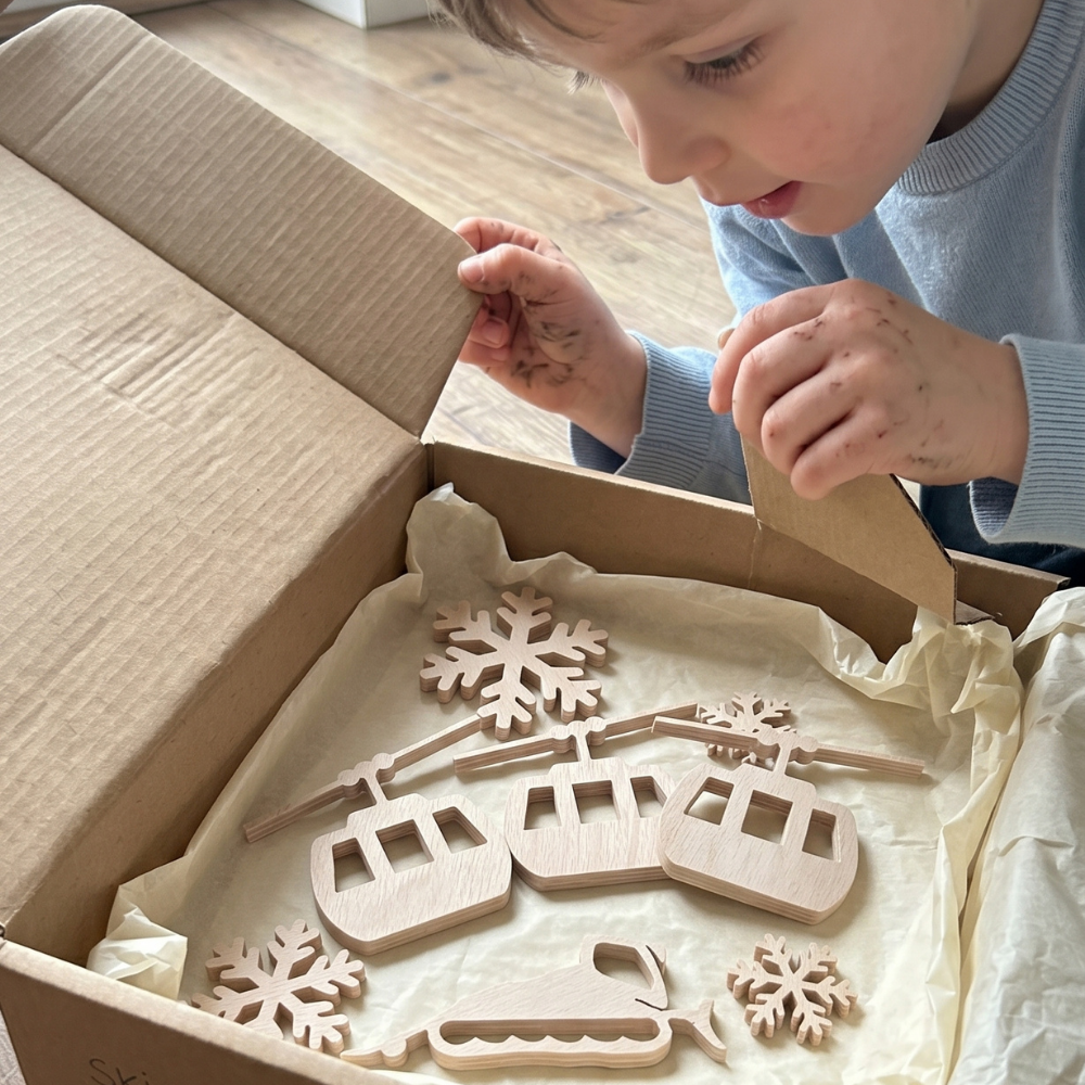 Kit décoration murale enfant télécabines & dameuse à peindre (DIY)